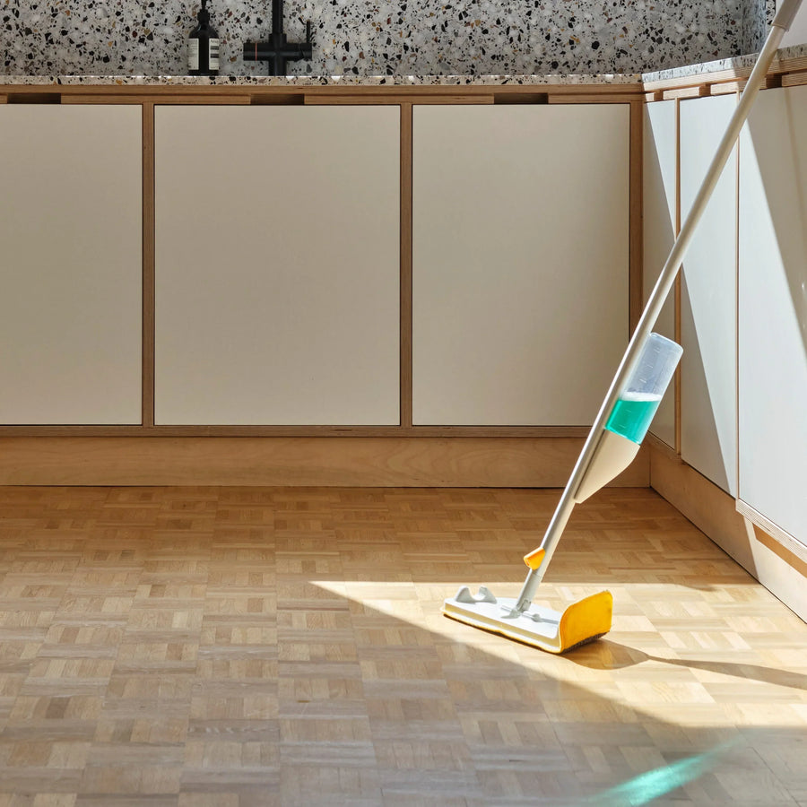 How to Clean Wooden Floors Like a Pro