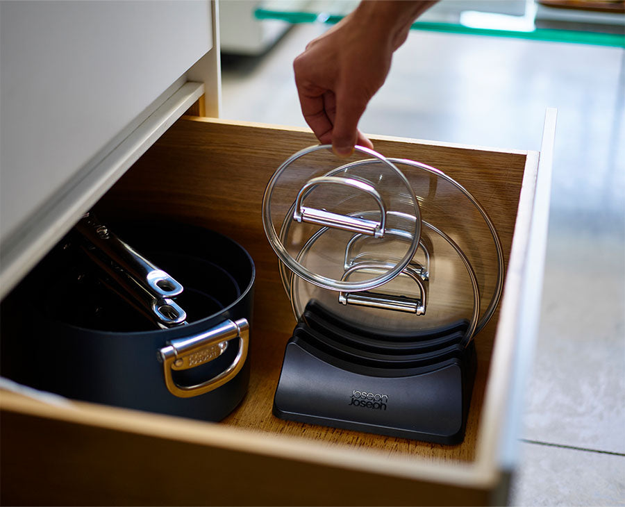 3-piece Saucepan, Trivet & Utensil Set - BU00032 - Image 3