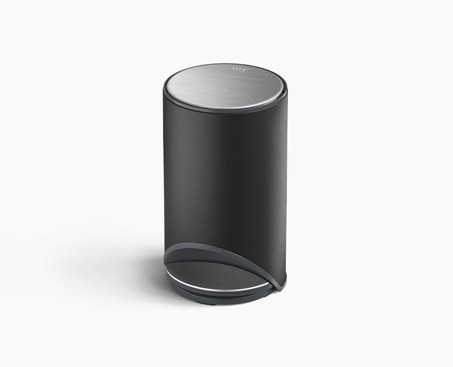 Arc™ 10L Black Step Trash Can | Joseph Joseph US