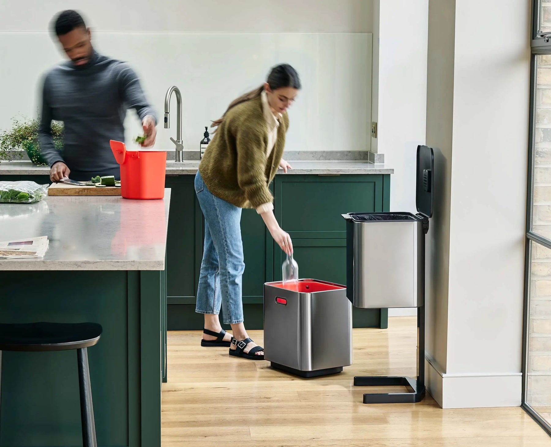 Totem Max 60L Waste & Recycling Bin - 30060 - Image 3