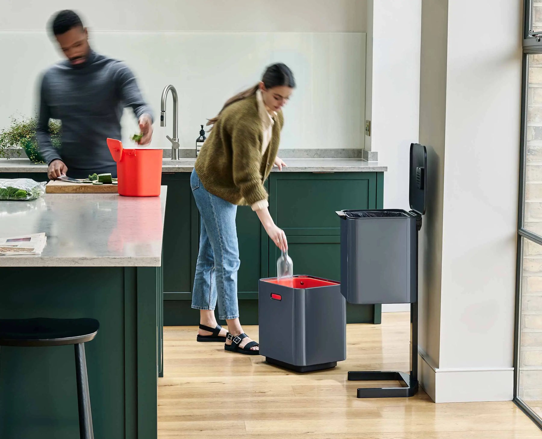 Totem Max 60L Waste & Recycling Bin - 30062 - Image 1Totem Max 60L Waste & Recycling Bin - 30062 - Image3