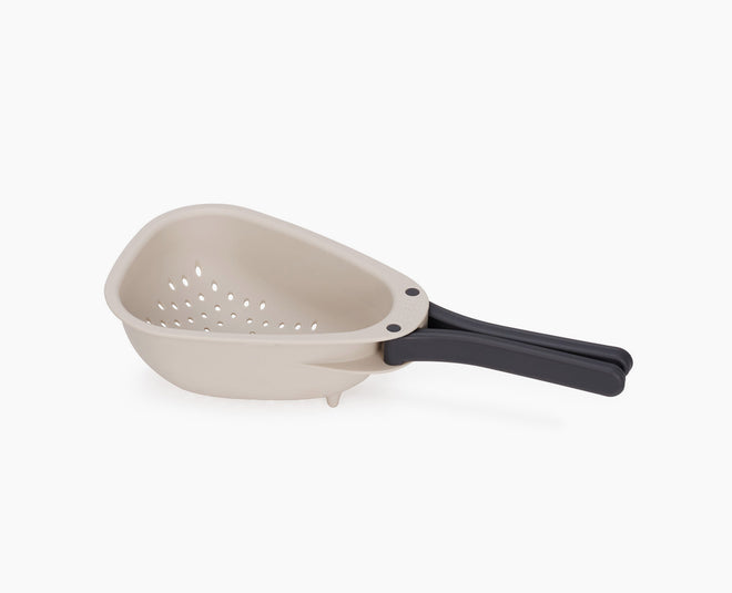 Droplet Mini White Colander with Folding Handle