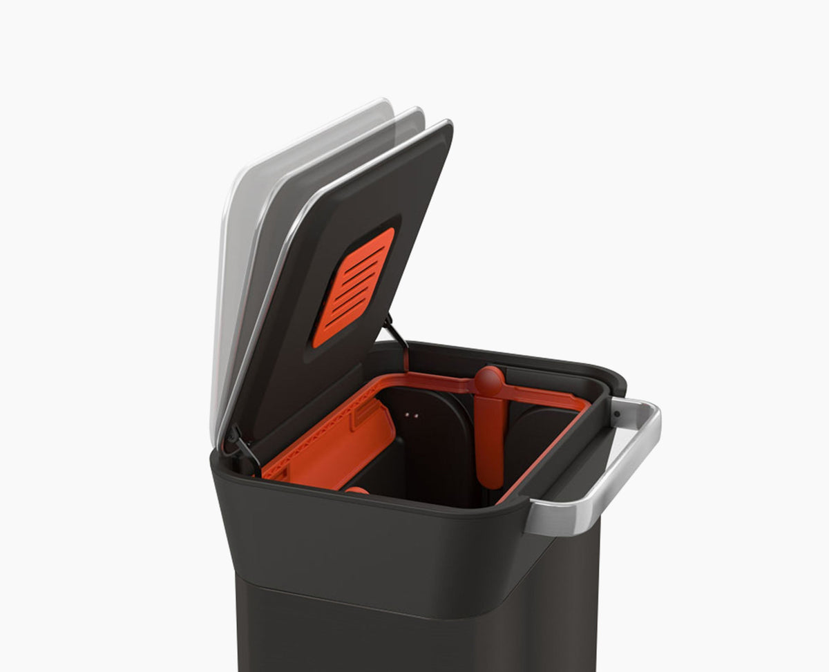 Titan 30L Trash Compactor (Black) | Joseph Joseph US