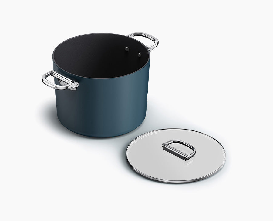 Space Non-Stick Stock Pot With Lid (8.5 Qt.) | Joseph Joseph US