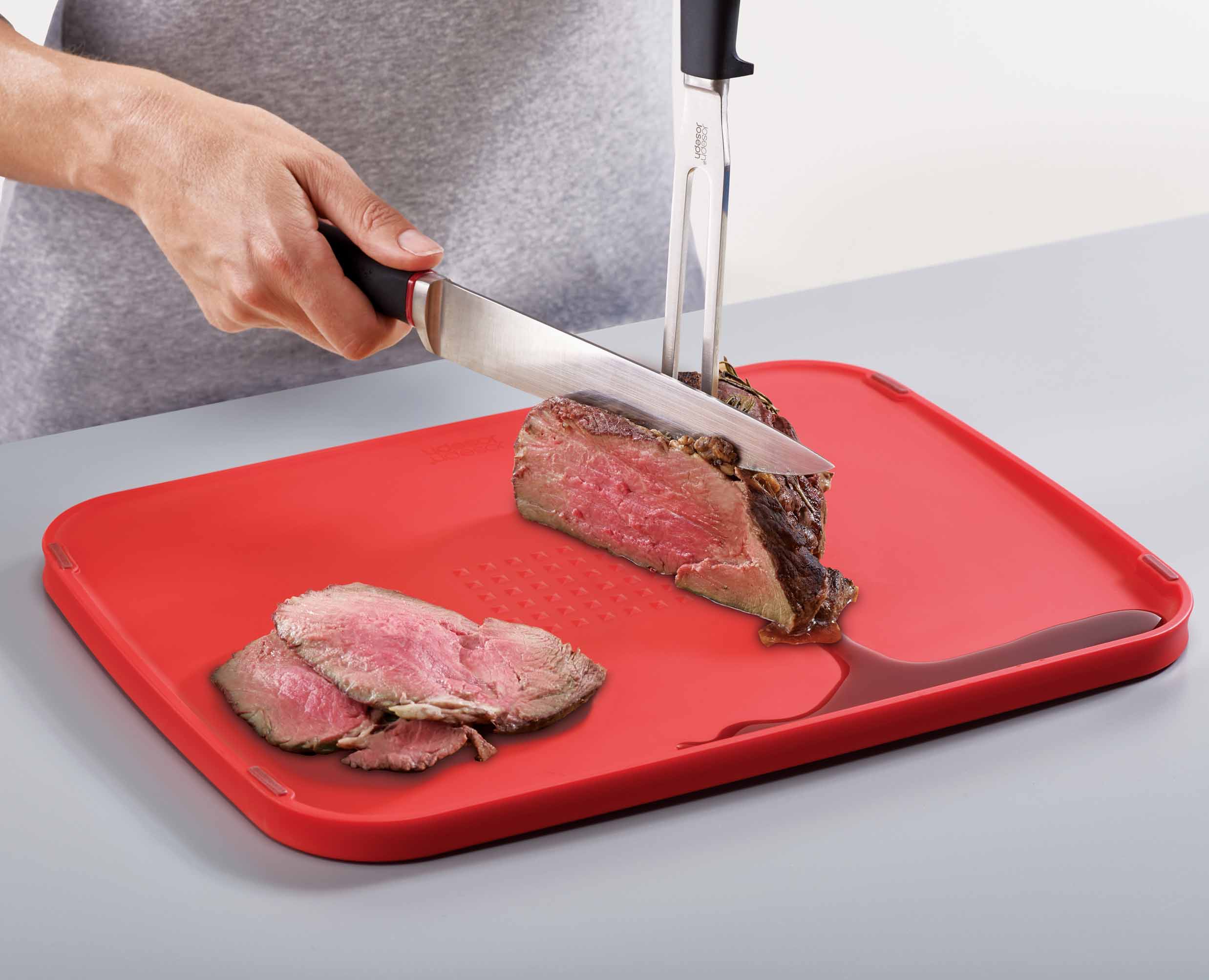 Cut&Carve™ Multi-function Cutting Board - Red