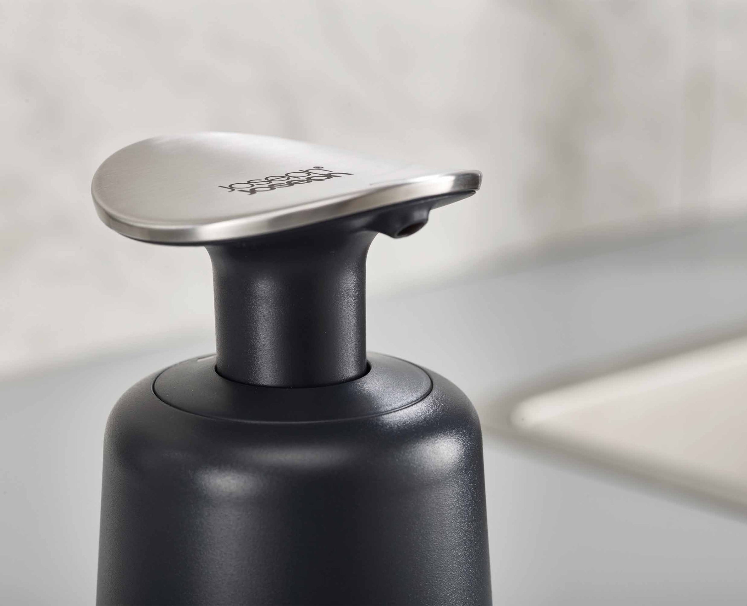 Presto™ Hygienic Soap Dispenser Joseph Joseph