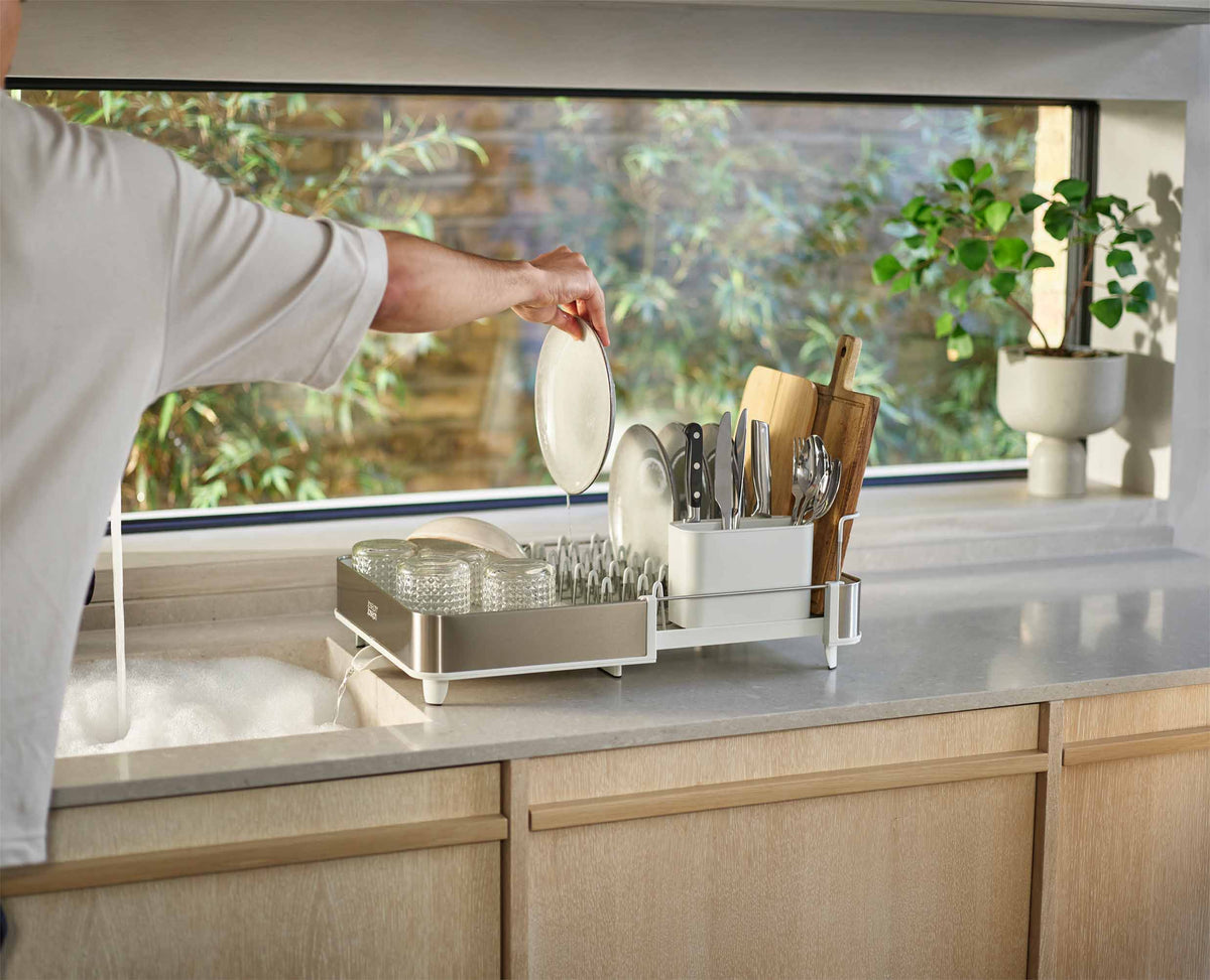 Steel Expandable Dish Rack | Joseph Joseph US