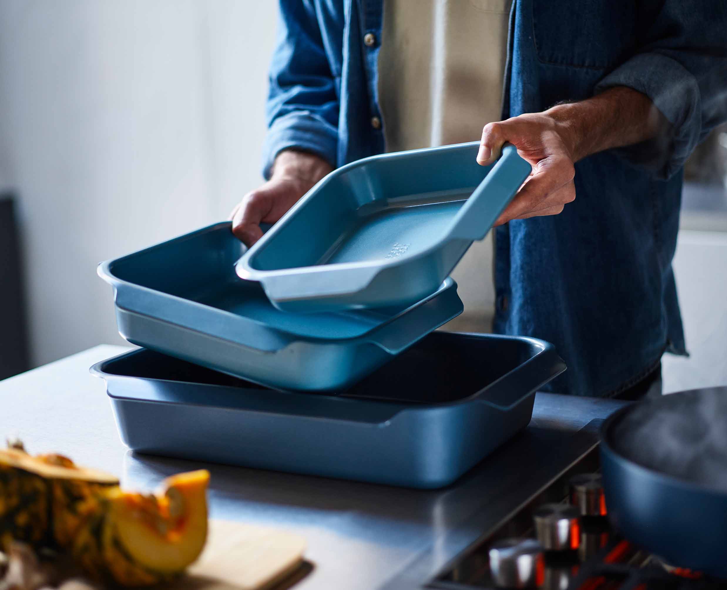 Nest Oven Non stick Small Blue Roasting Pan