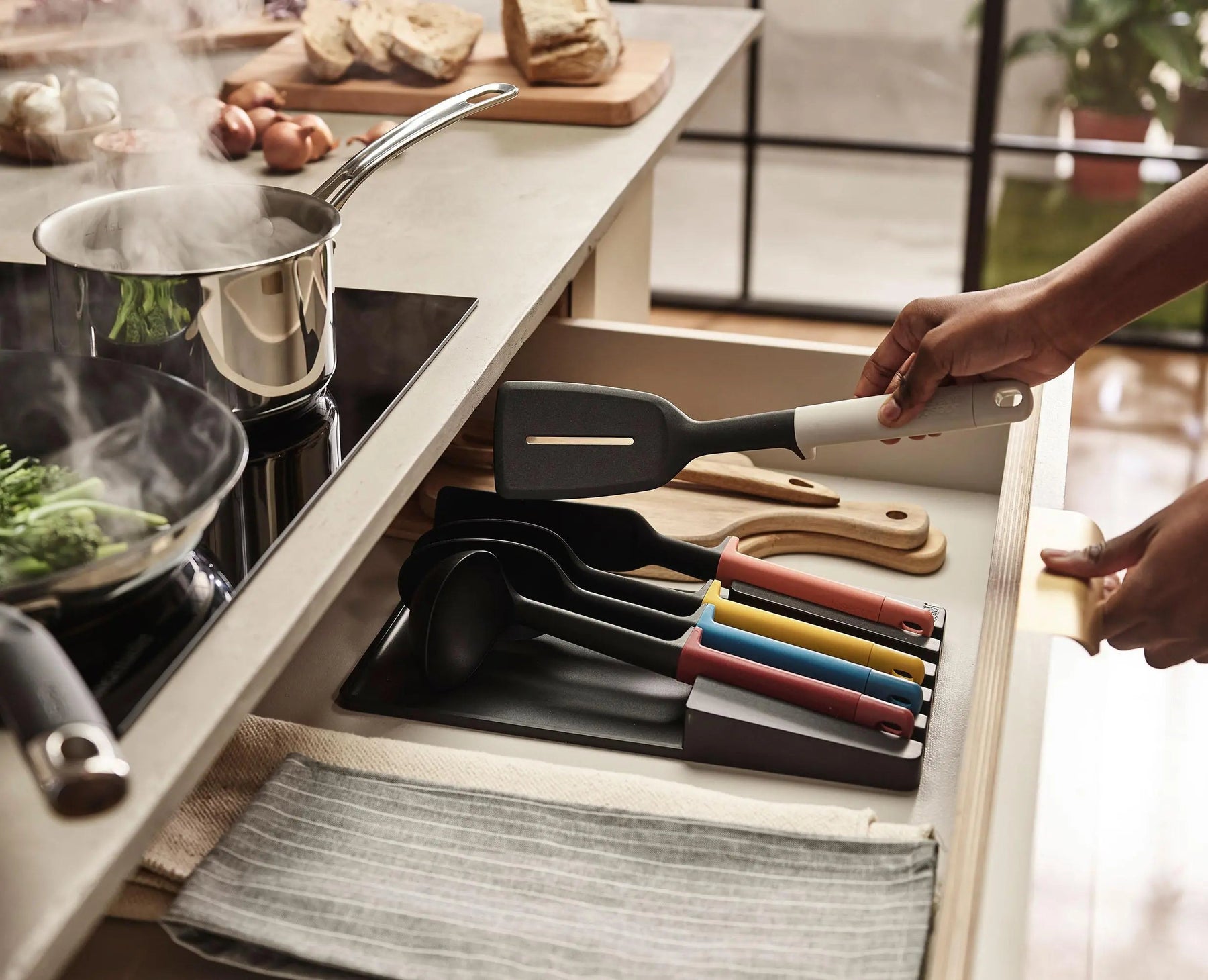 Elevate™ 5-piece In-drawer Utensil Set