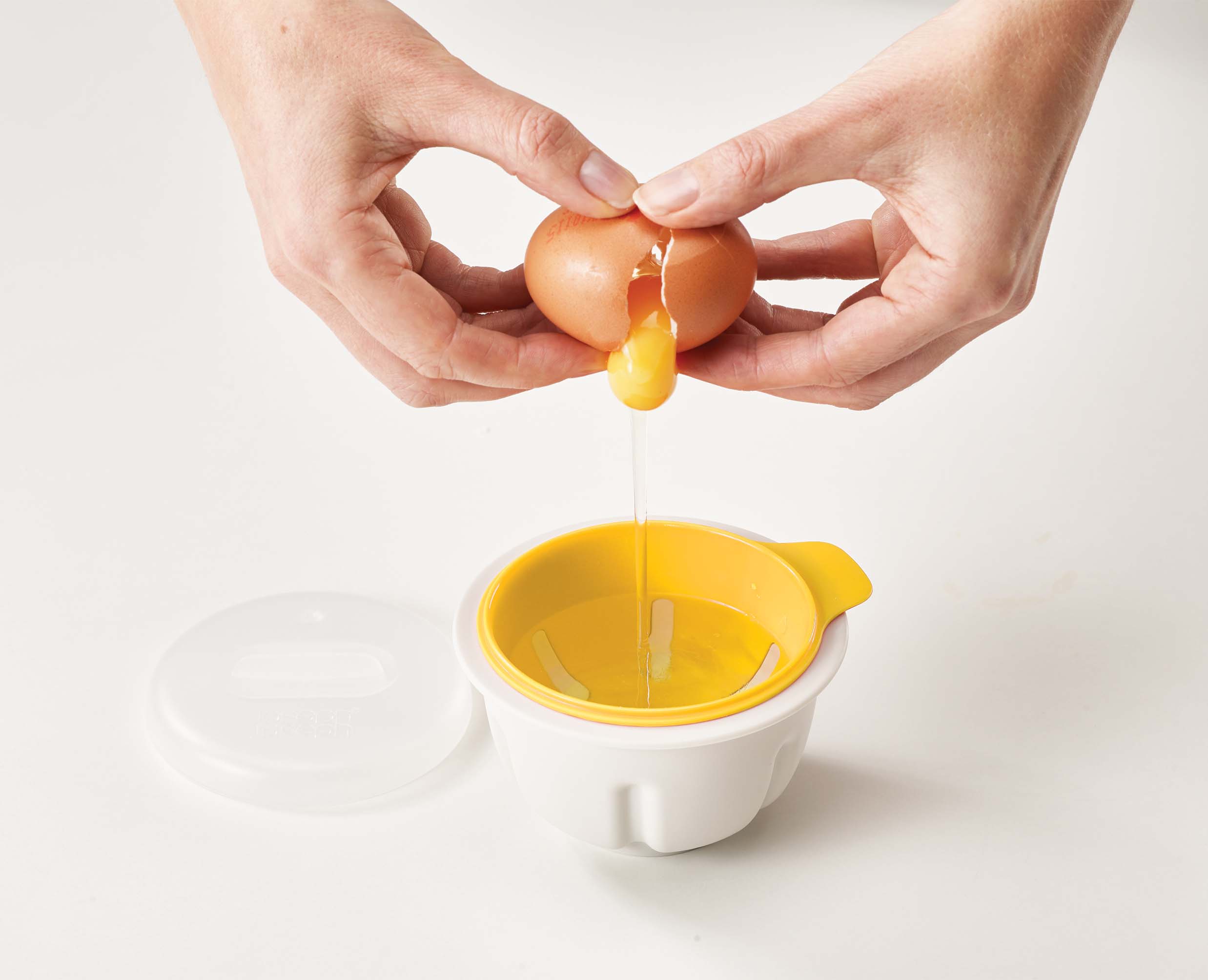 M-Poach™ Microwave Egg Poacher