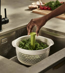 Spindola™ In-sink Salad-spinning Colander - 20185 - Image 2