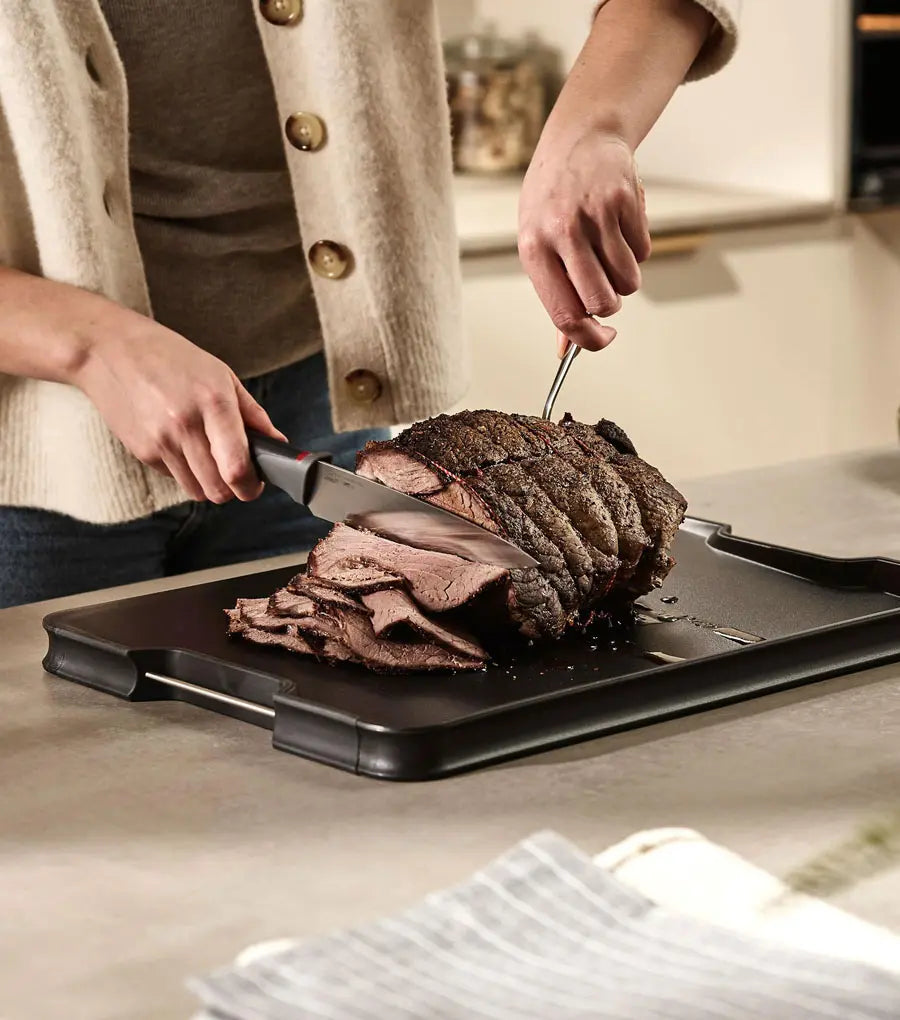 Cut&Carve™ Meat Carving Cutting Board Black Joseph Joseph US