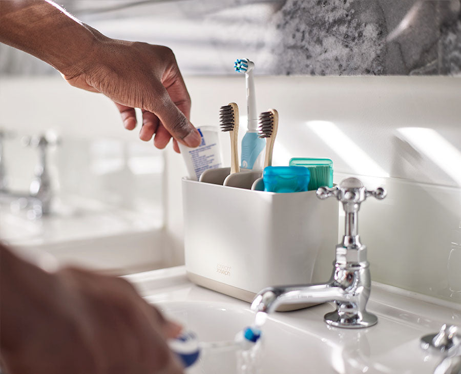 Joseph Joseph EasyStore Toothbrush Caddy - Thumbnail 2