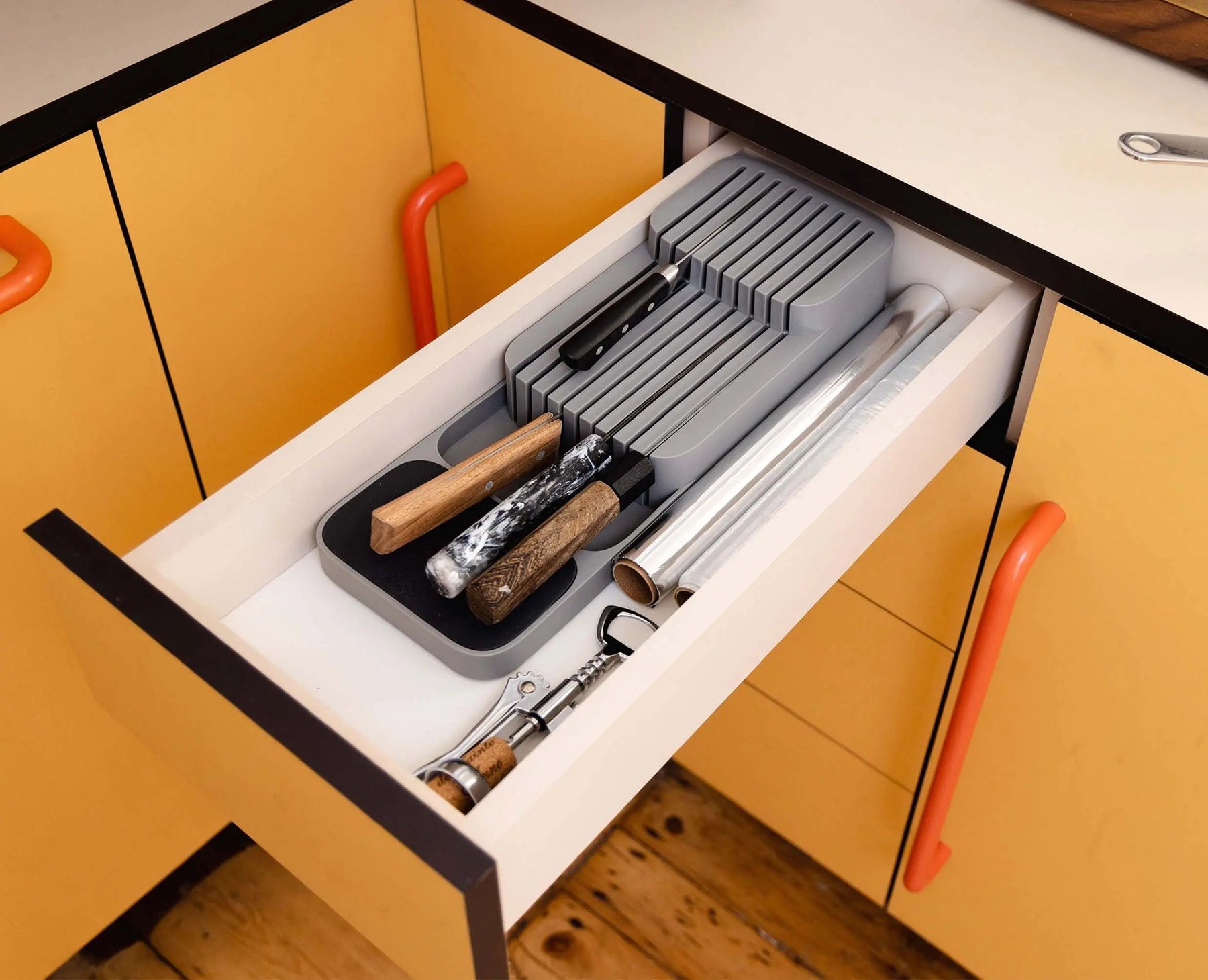 DrawerStore™ Compact Knife Organizer - Gray | Joseph Joseph