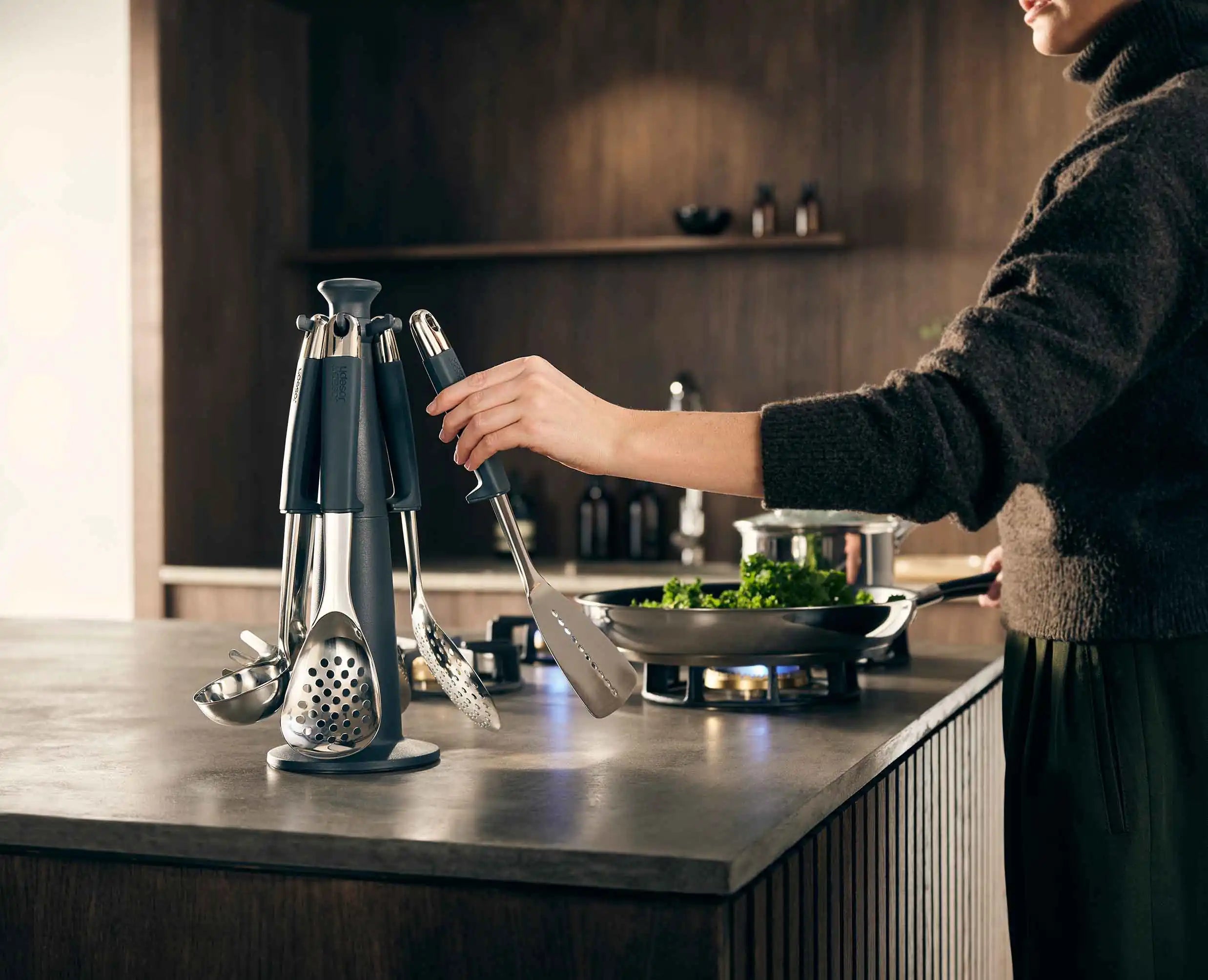 Elevate Carousel Utensil Set - Thumbnail 5